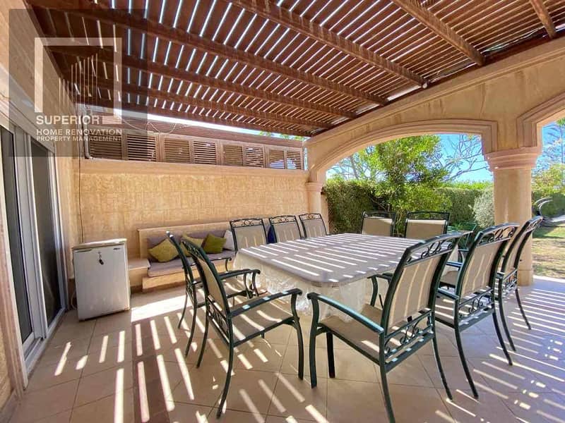 3 82928b90-1950-4976-b877-c1978ea06948. jpg