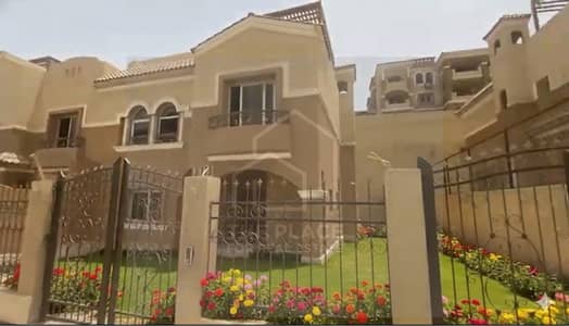 توين هاوس 5 غرف نوم للبيع في الشيخ زايد، الجيزة - IMG-20251207-WA0031. jpg