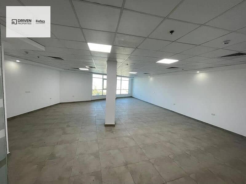 2 WhatsApp Image 2026-01-13 at 16.28. 47 (4). jpeg