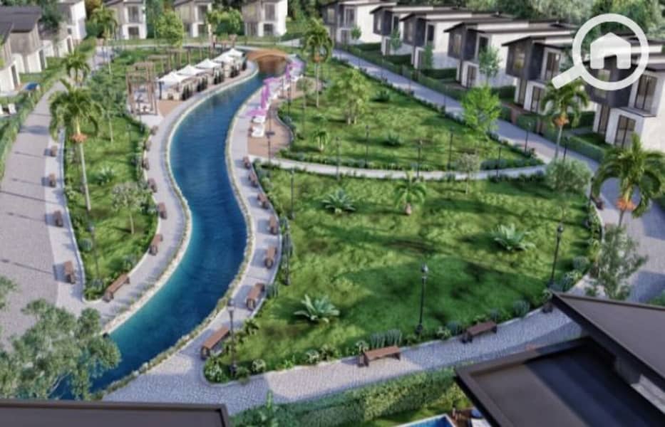 12 موقع-creek-town. jpg