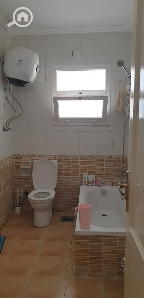 4 6ba74f48-9e75-45a7-b386-0b6244974d74. jpeg