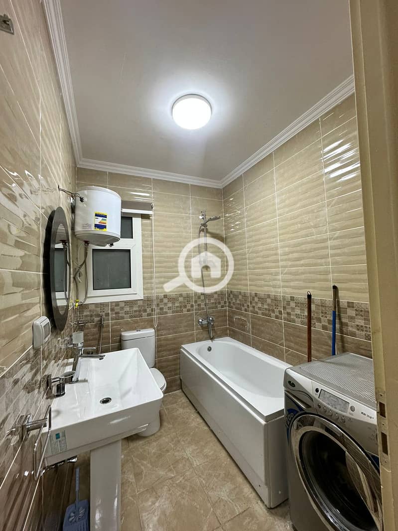 8 73eb179c-b54a-4bae-8832-2a79d0f00e75. jpeg