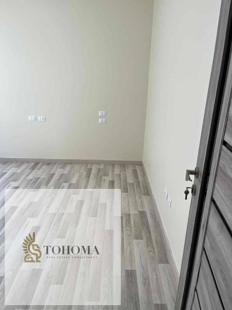 5 53c5a467-6a80-46e6-90a1-882cbd51aa9d. jpg