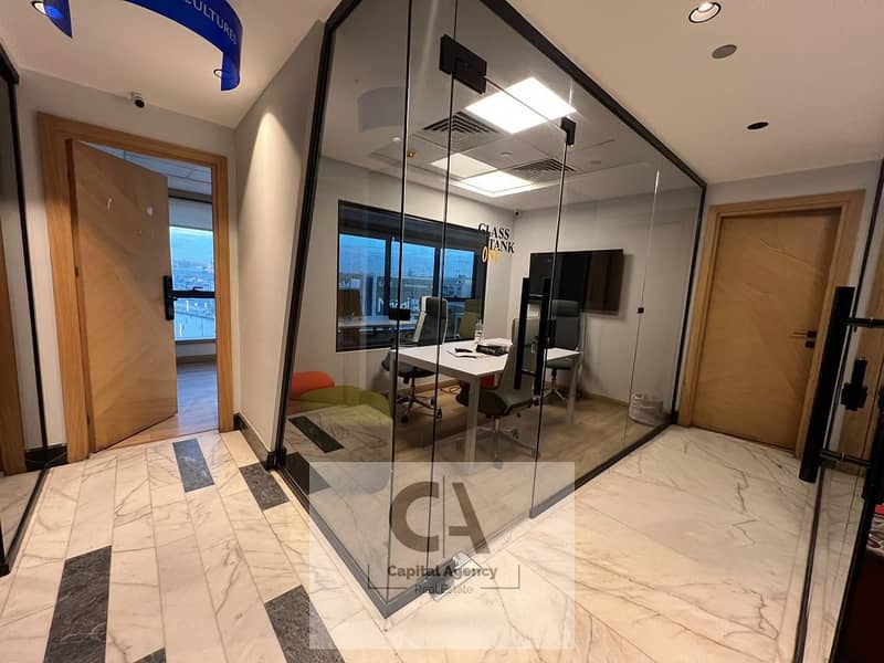 2 2edede73-a304-4c55-89a1-65cb03d21e77. jpg