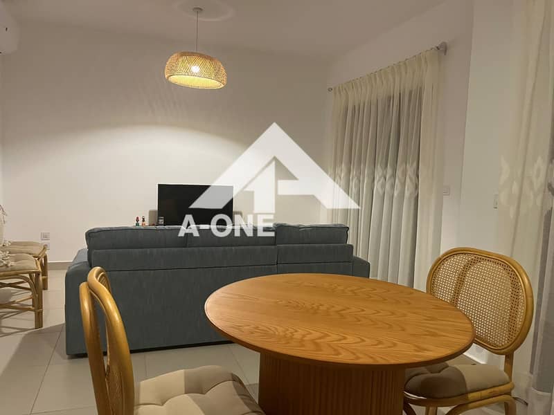 5 487b92a7-1020-4f2d-b3f3-1e9745aa731a. jpg