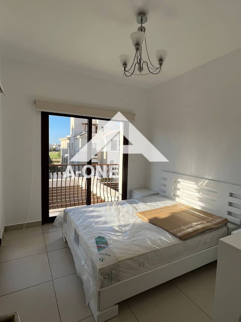 9 bdc3e5f1-6852-4664-bf5a-d2e2560a9bad. jpg