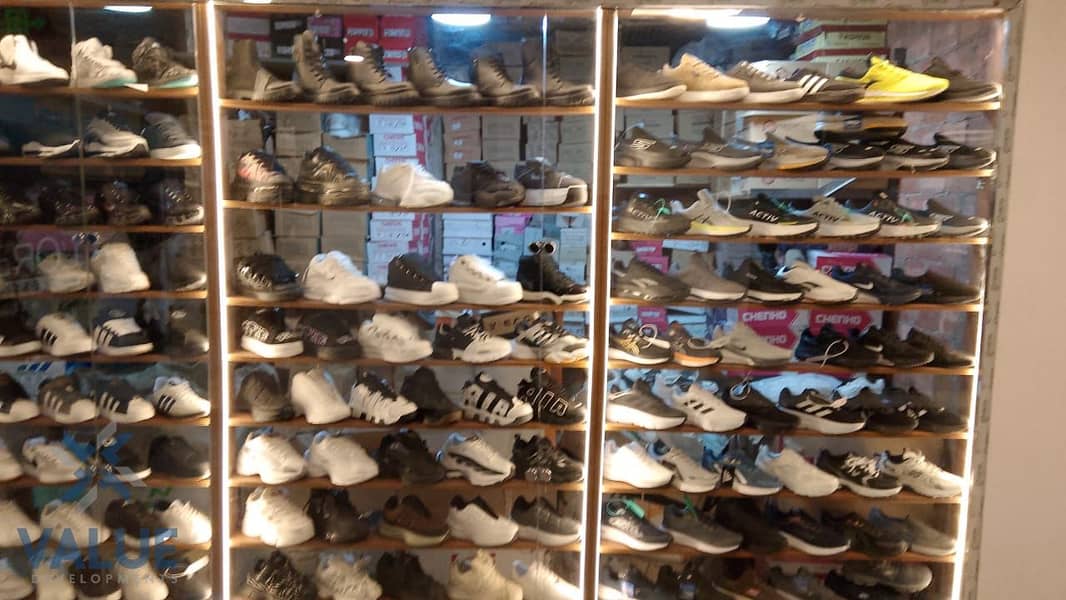 3 2d8f7892-5b91-4351-a1a6-bb418f883082. jpg