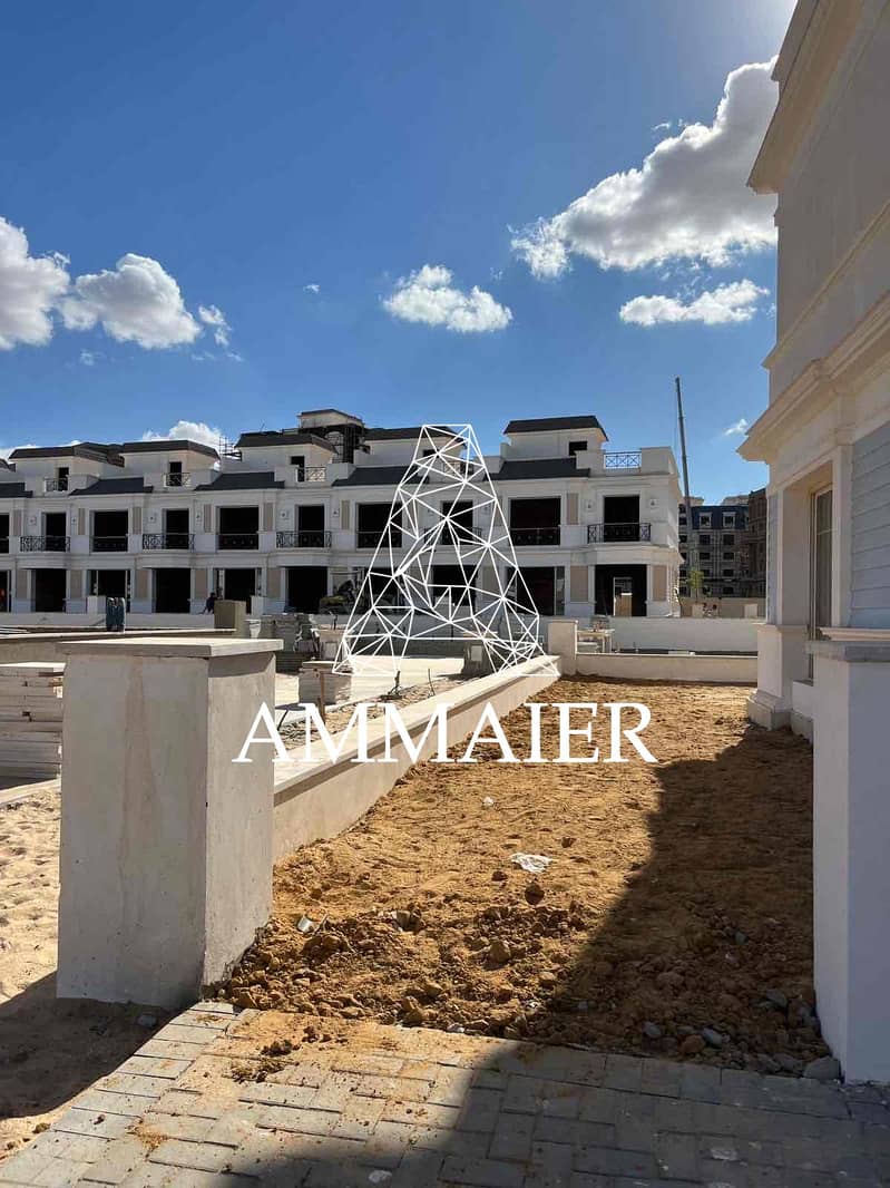 2 e3eee823-bef4-4543-be63-eb701bcbdca9. jpg