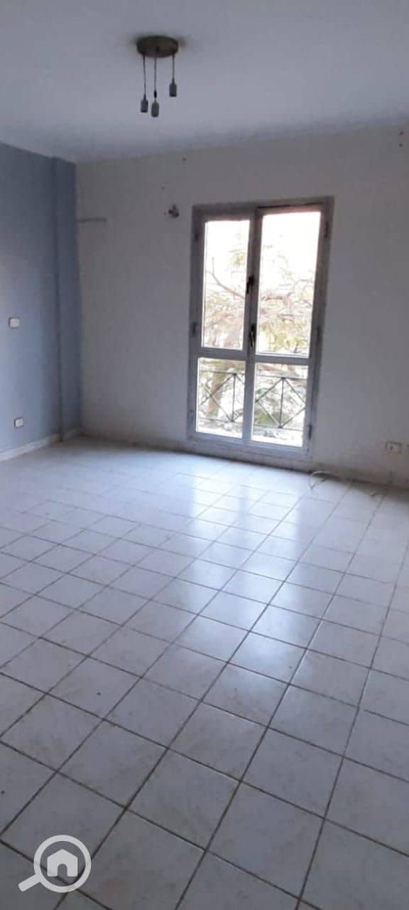 4 1bff2338-c3e3-4ee3-8a73-b0d0c76ef3d8. jpeg