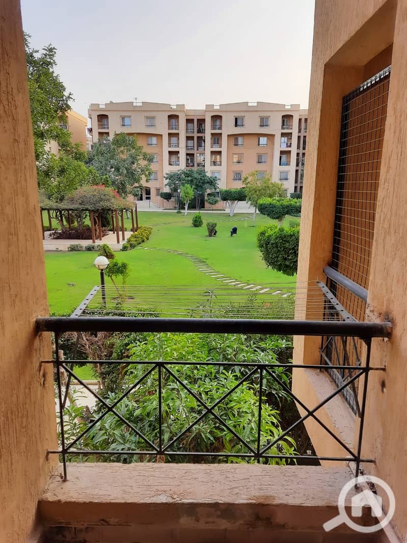 10 9255005b-f9f0-4ed5-9add-0148ebab1fe5. jpeg