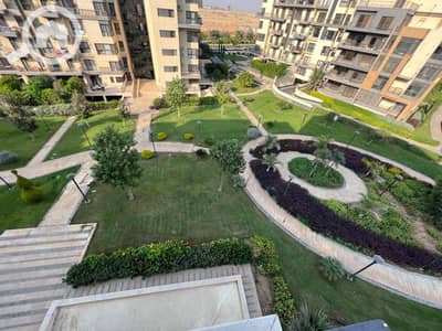 فلیٹ 3 غرف نوم للبيع في مدينتي، القاهرة - a6e50c4d-7acf-412e-8ae2-650879ee7d75. jpg