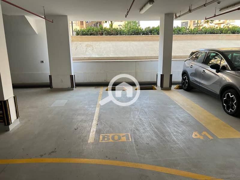 14 dcf17110-48b9-47f9-bc2e-793c1d5bcb72. jpg