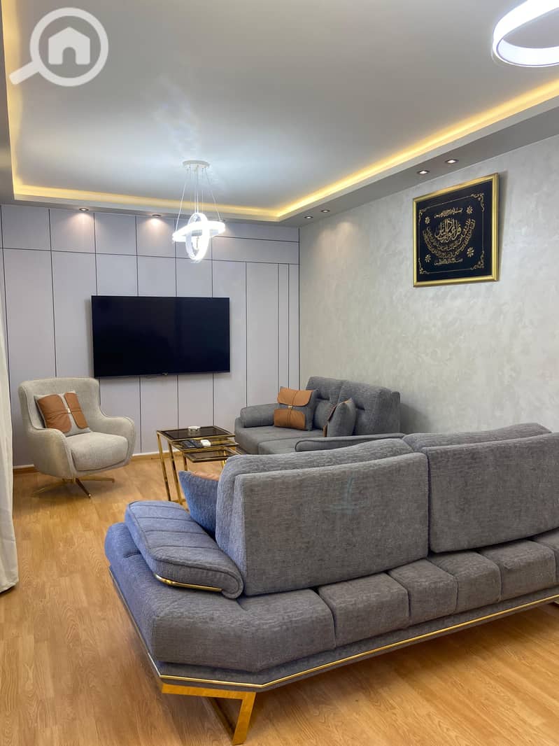 2 b65cb63e-ebc0-4230-9410-b15e92254249. jpeg