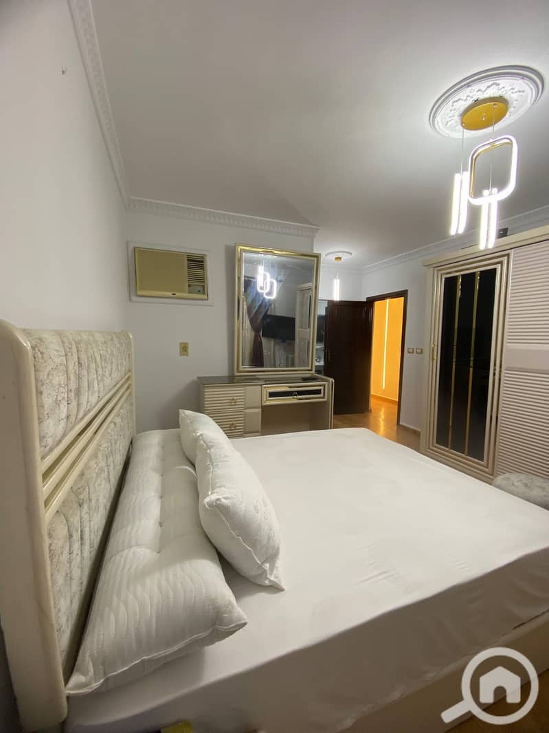 4 0c0edf98-dd5e-45c4-8c1e-9961261a7c45. jpeg