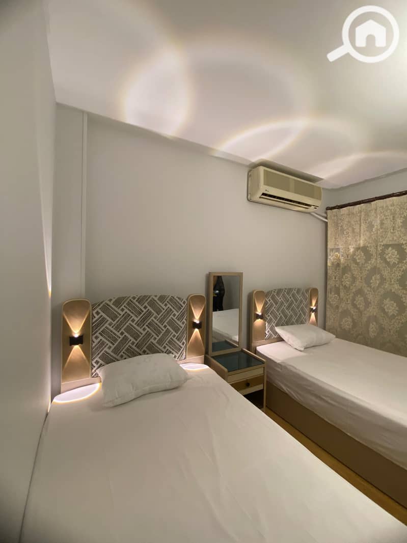 6 71f46a12-3611-45c2-9b77-20fbb9ef9928. jpeg