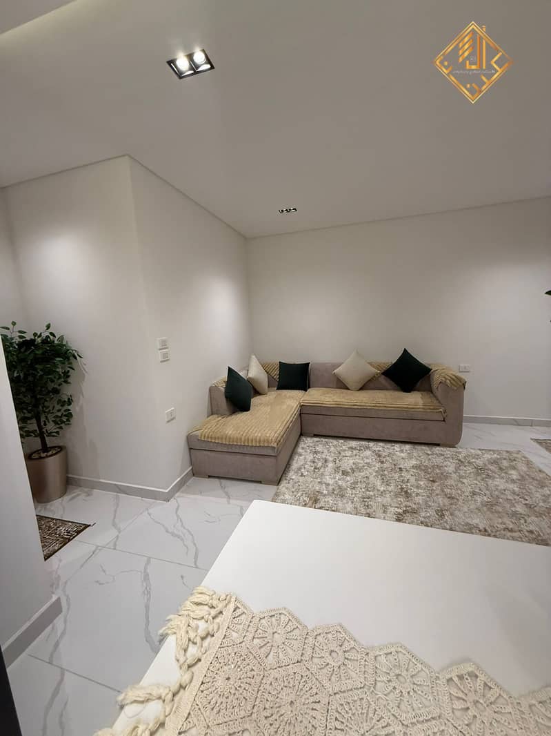 3 WhatsApp Image 2025-11-25 at 18.55. 10 (1). jpeg