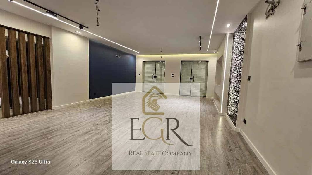 2 cfb6ebb3-4036-4aca-b1a7-8fc9011e1baa. jpg