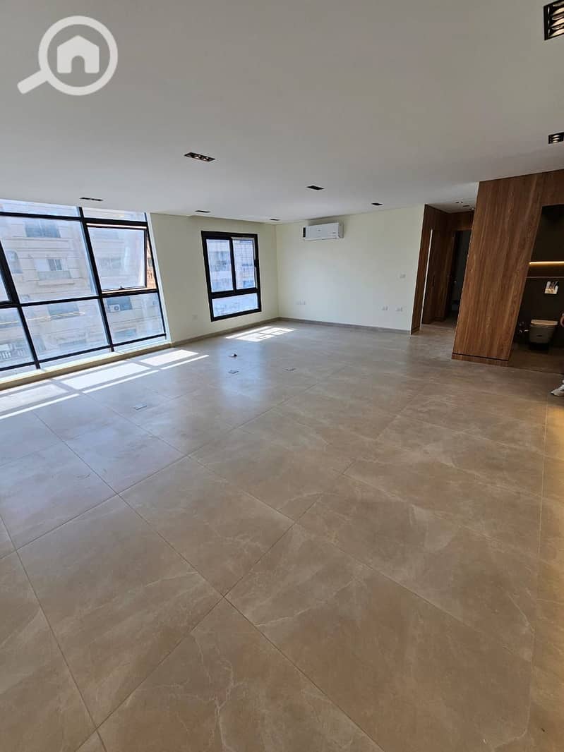 5 WhatsApp Image 2026-01-13 at 10.58. 20 AM. jpeg