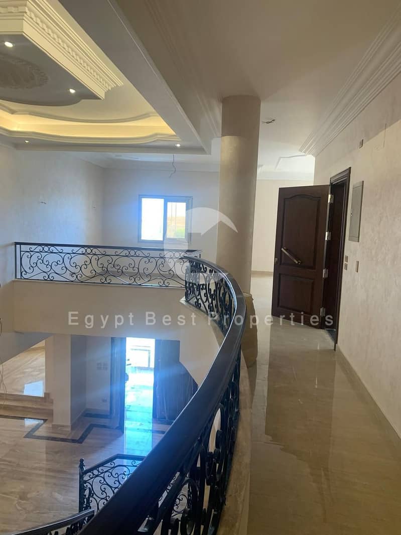 9 03737e3b-d2a1-4655-89a2-437a557b9fd5. jpg