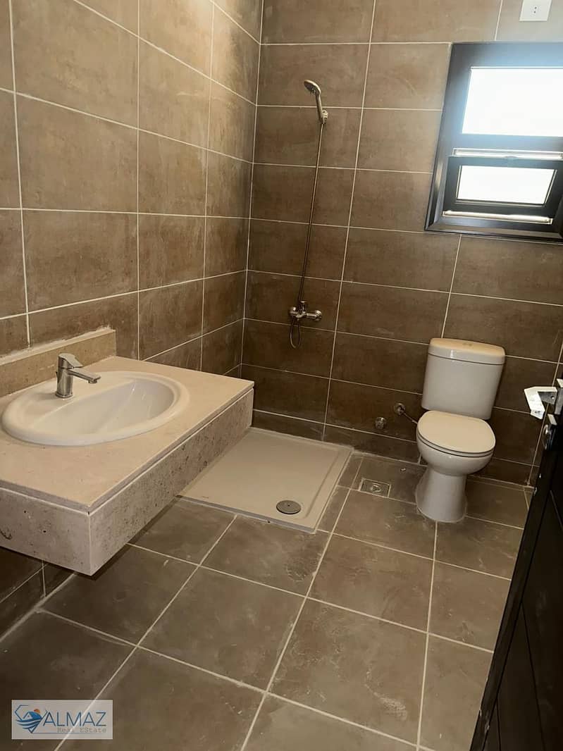 17 WhatsApp Image 2026-01-13 at 7.45. 31 PM (2). jpeg