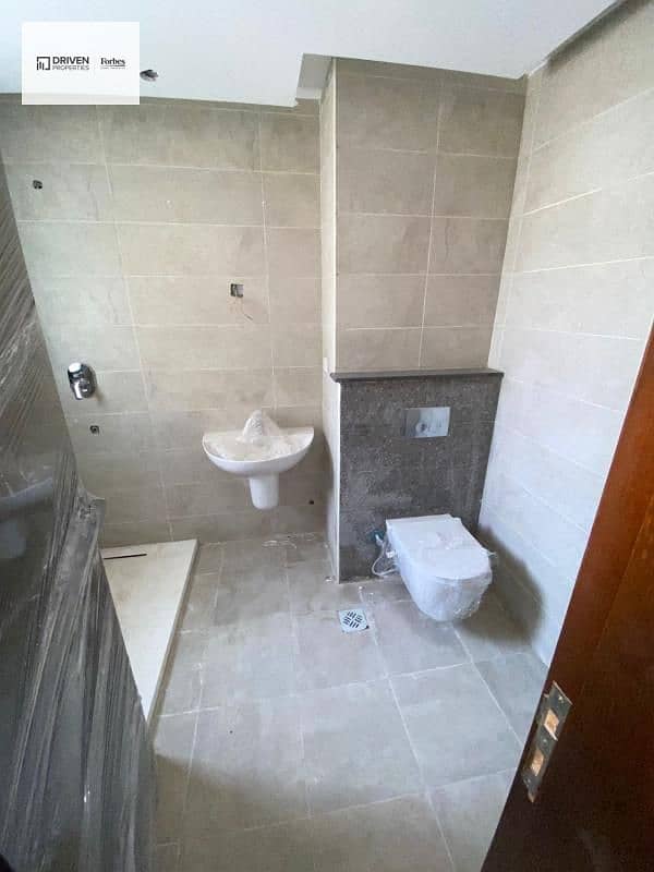 8 3951fdf2-d464-475b-8aad-4df03423b63e. jfif. jpg