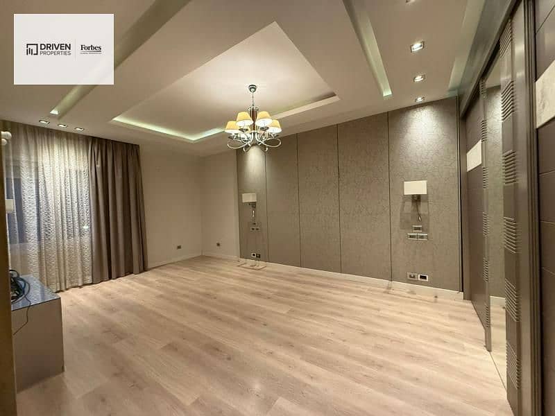 12 bb703f38-d4aa-4457-85d0-5d5f00fbc82f. jfif. jpg