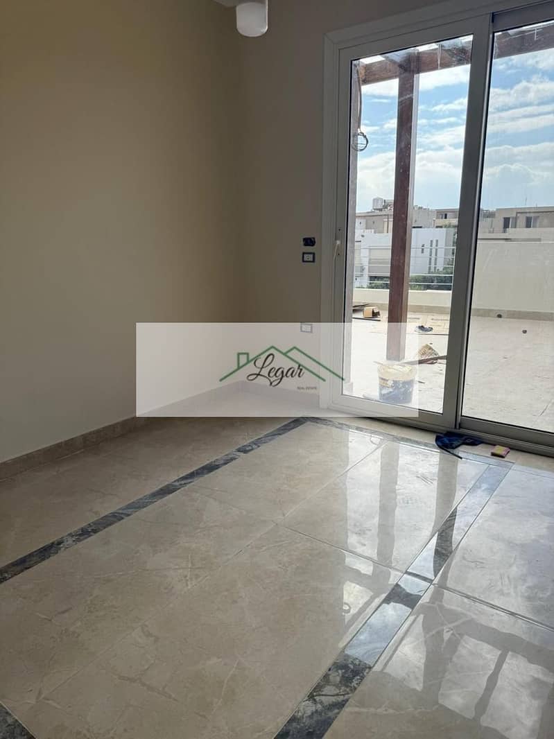 6 fcffc0d2-fb37-4e1f-a700-6dc8ff19e818. jpg