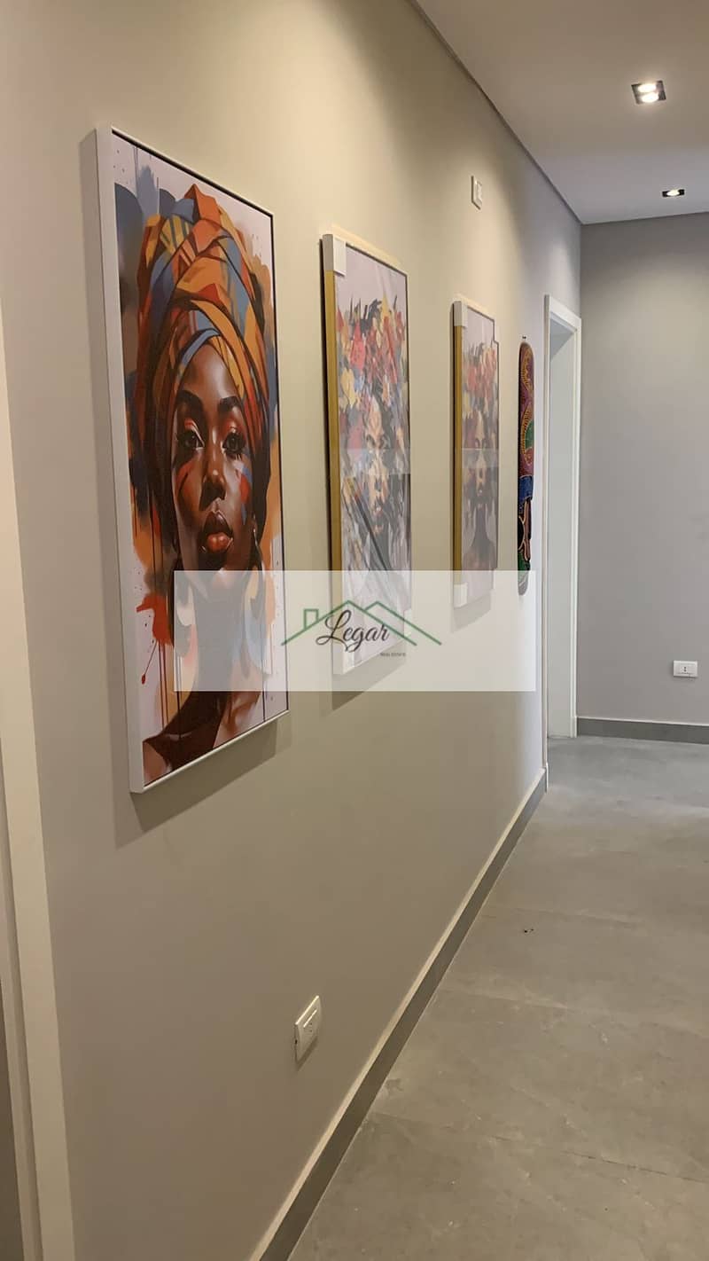 4 0e9215cd-2baf-4681-b9b0-5d80aa379f55. jpg