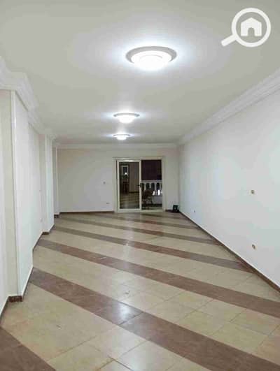 فلیٹ 3 غرف نوم للايجار في ميامي، الإسكندرية - IMG-20260109-WA0002. jpg