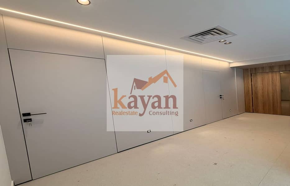 5 5ca0a7c6-18e5-4135-a04f-521d4cfc7d13. jpg