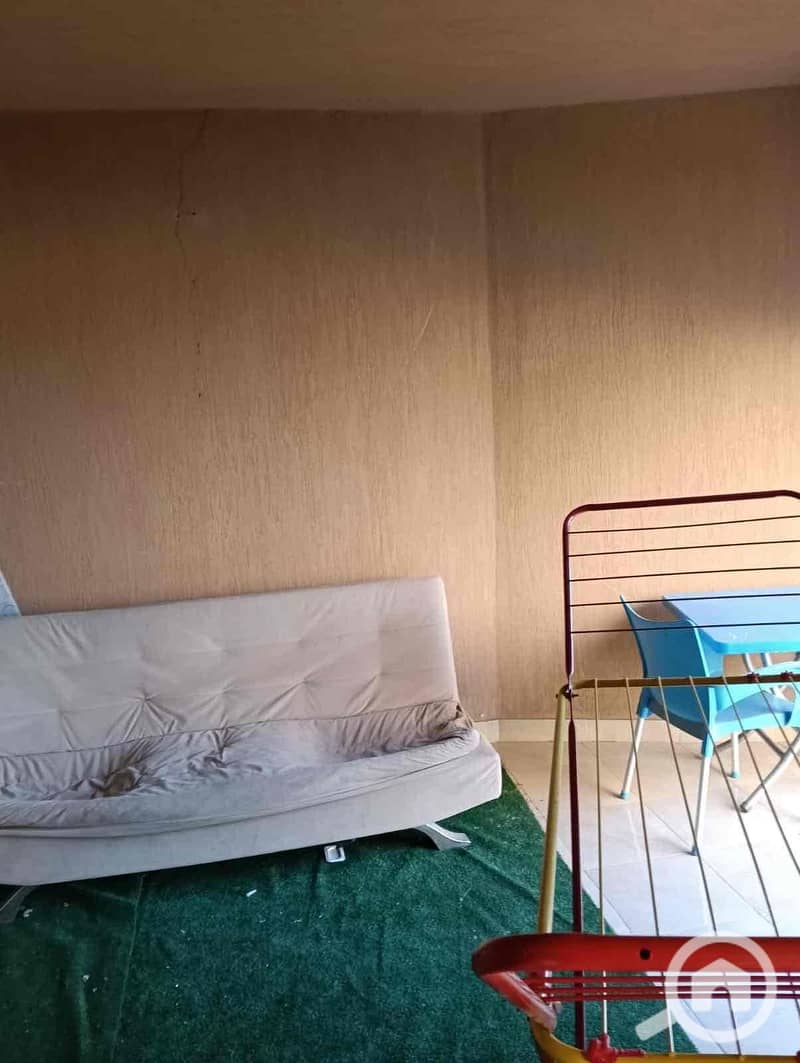 16 c7c1e4f4-0cf2-4988-927a-fce2b911e363. jpg