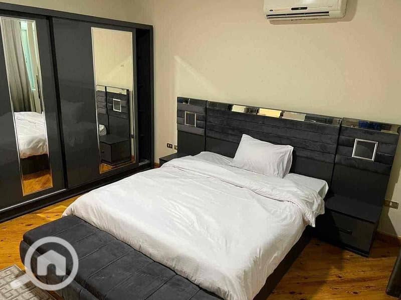 10 af2348ef-149a-424a-9af1-bdc8b1e94c16. jpg