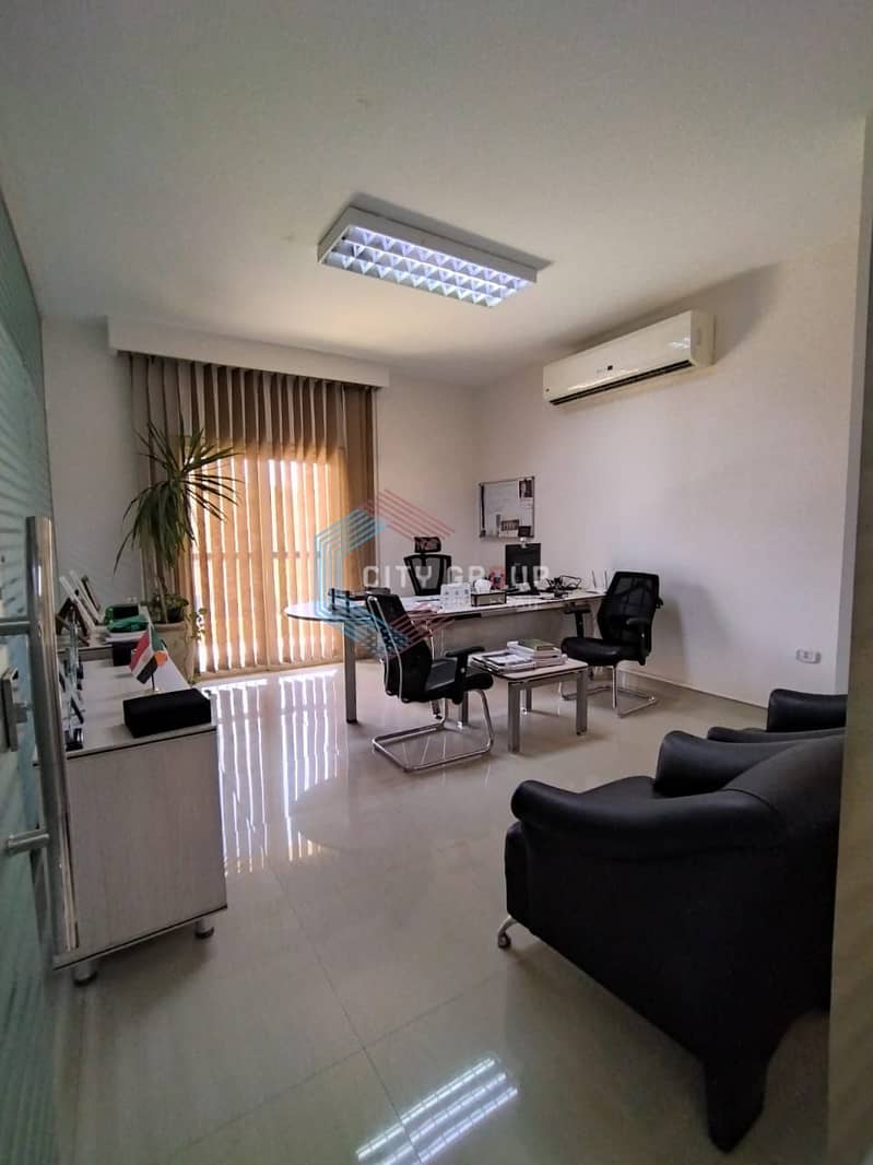 2 4c8a0de6-0ed9-4351-a0d8-f5521d36fb98. jpg