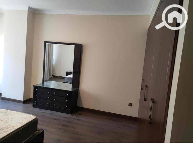 7 ec55eae8-fd6d-40c1-a2b0-89b4d941e105. jpg