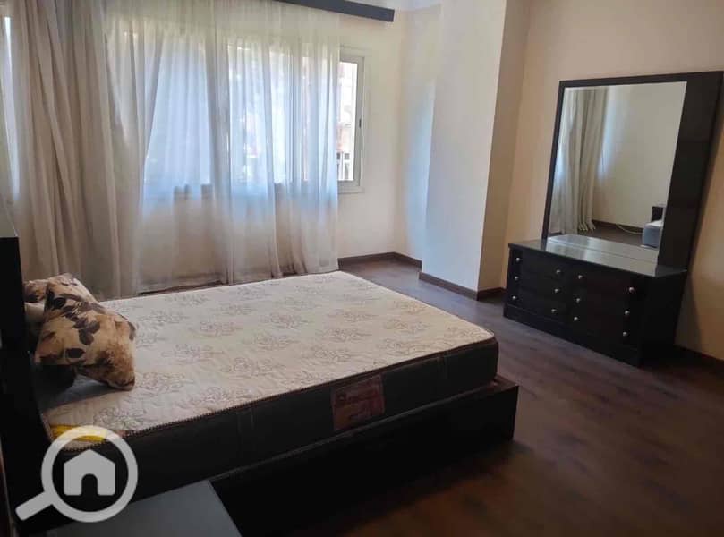 9 c8f4658c-9c95-4d8c-8b6a-0bd73bb594e0. jpg