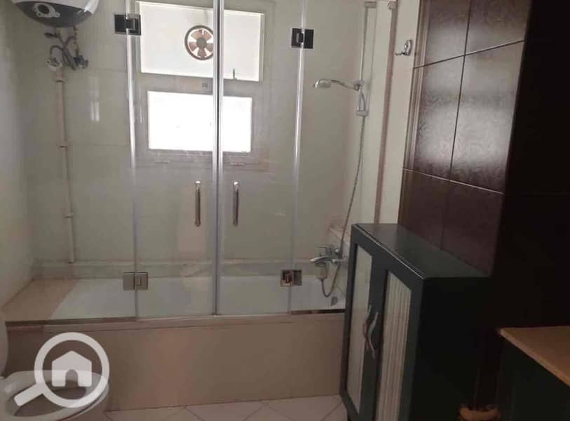 14 57e97c54-e2a3-41dd-a9aa-95f97b45ace6. jpg