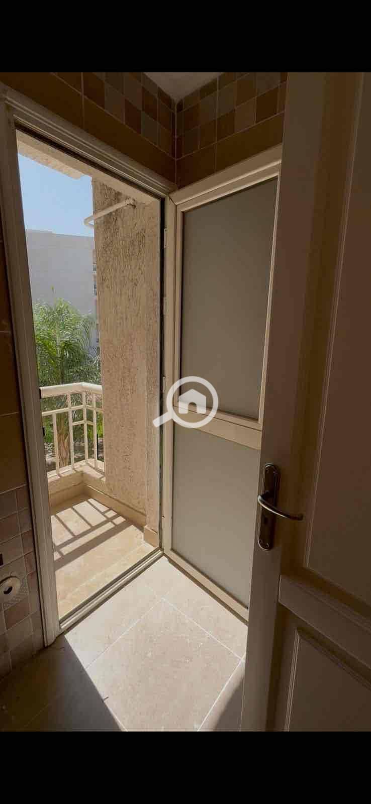 10 dd0feb67-60b3-434e-97c9-95b4d6dfb374. jpg