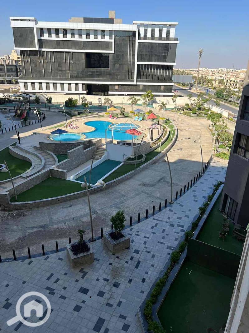 20 7035dae1-2679-4dd1-9435-1a20aadcd7ec. jpg