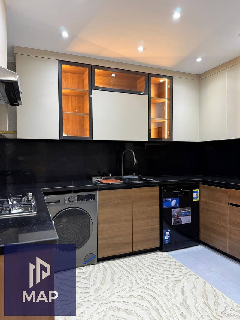 5 WhatsApp Image 2025-09-21 at 11.40. 29 AM. jpeg