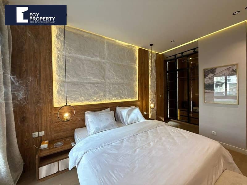 5 _files_89b59c5a-ea1e-42a9-b17a-3fcbbe42a870. jpg