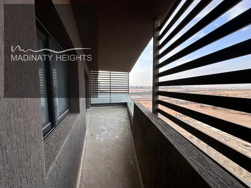 8 WhatsApp Image 20232326-01-11 at 2.29. 24 PM. jpeg