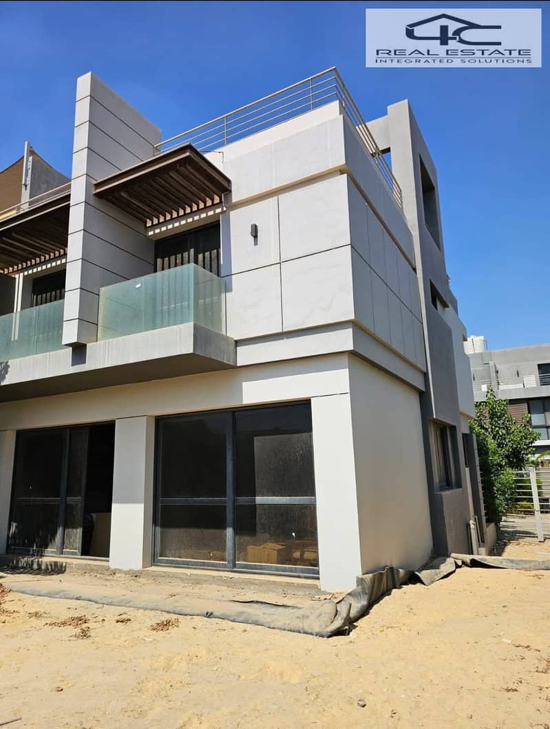 7 574859986_2269244906918182_79776307224946599_n. jpg