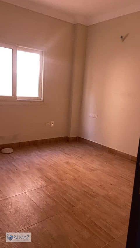 2 WhatsApp Video 2026-01-13 at 3.51. 07 PM (1) - frame at 0m44s. jpg