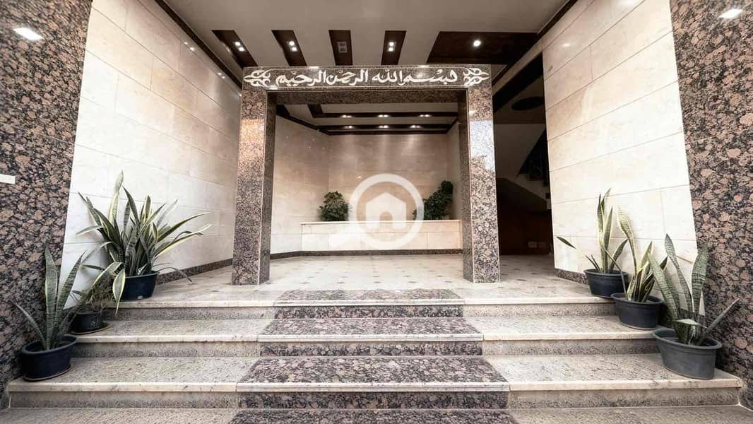 7 cebdc250-0181-481b-b838-e6f8ddeded20. jpg