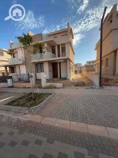 توين هاوس 5 غرف نوم للبيع في العاصمة الإدارية الجديدة، القاهرة - 7581968199768460566_live_0. jpg