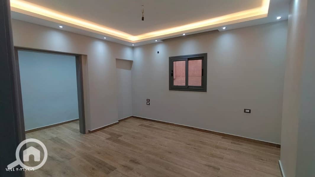 11 e73dd6e7-3c19-4e0b-b282-2ef6f69fcc1d. jpeg