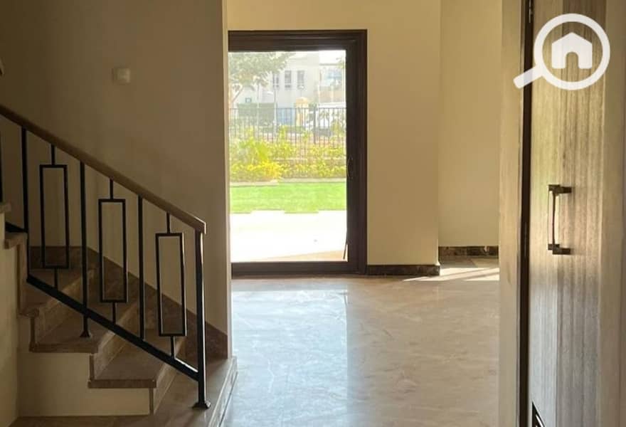 7 98d5b74c-3975-49a1-92b9-2624a72d4952. jpg