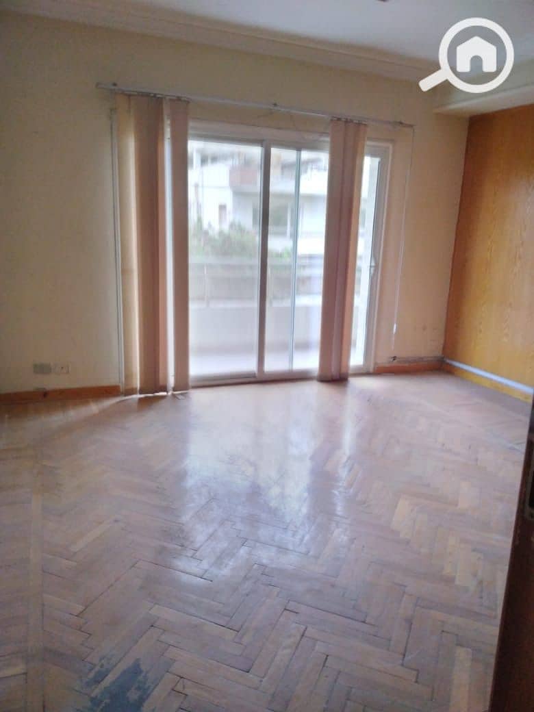 2 003ec463-3ff9-41ee-b110-7de267b60d96. jpeg