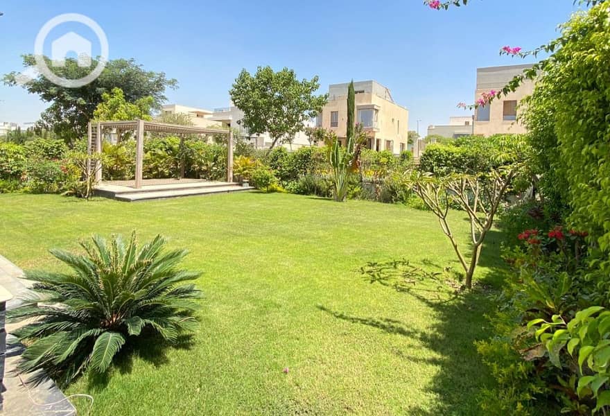 5 d35bd81f-7dd6-4c70-bdb7-5b8adfacc3bf. jpg