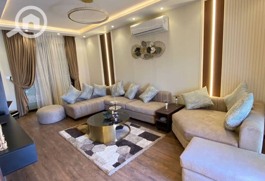 10 451affef-7765-4064-9d6f-10b4c4c37b6c. jpg